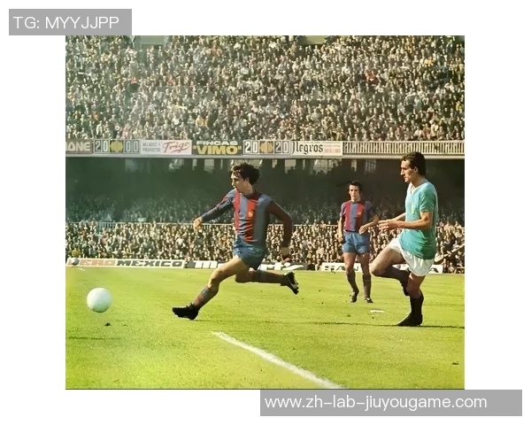 足球元老们的传奇故事与荣耀回顾传承与发展的足球精神之旅